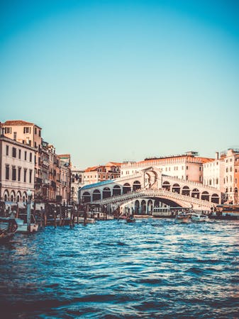Italy Made Easy: Why Private Transportation Is Your Best Travel Companion